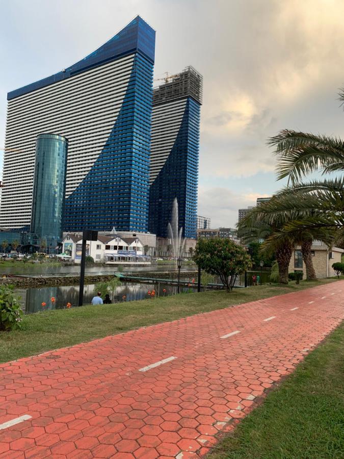 Orbi City Land Batumi Exterior photo