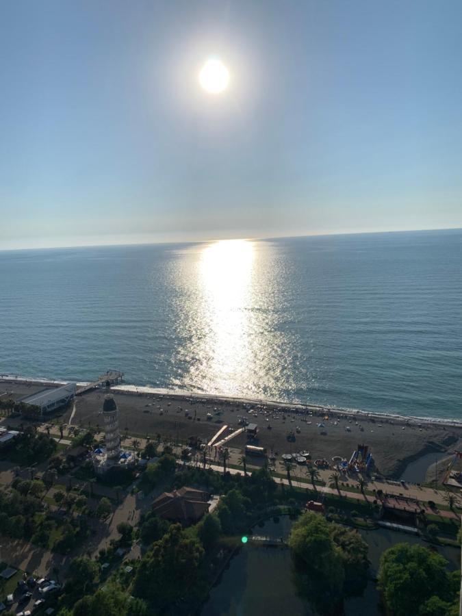 Orbi City Land Batumi Exterior photo